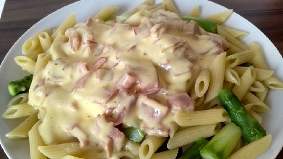 Nudeln mit grünem Spargel und Sauce Hollandaise von Kackao Nudeln mit grünem Spargel und Sauce Hollandaise von Kackao