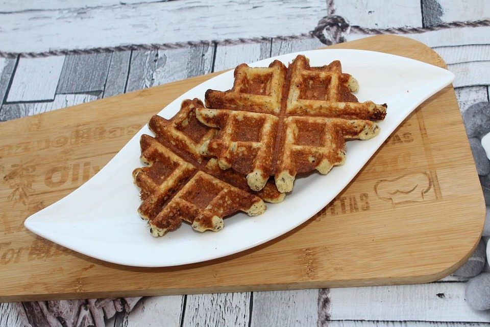 Low Carb Waffeln, ohne Mehl und ohne Butter