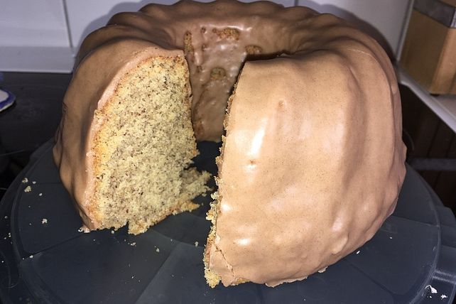 Nusskuchen mit Zimtglasur von Bastet7261| Chefkoch
