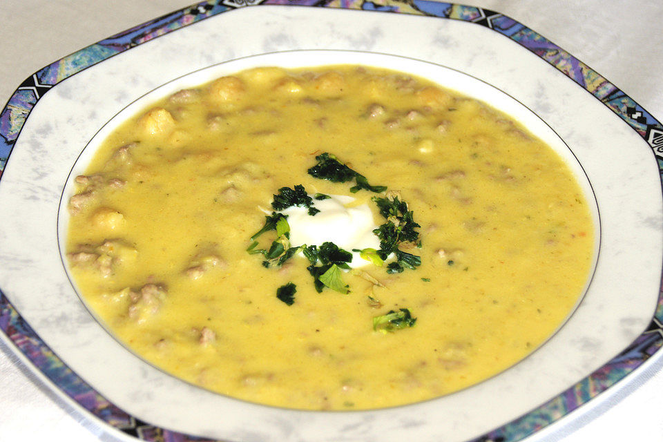 Kichererbsen-Linsensuppe mit Hackfleisch