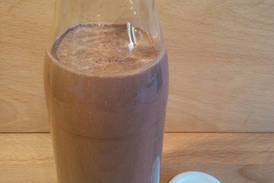 Schoko-Protein-Shake ohne Proteinpulver