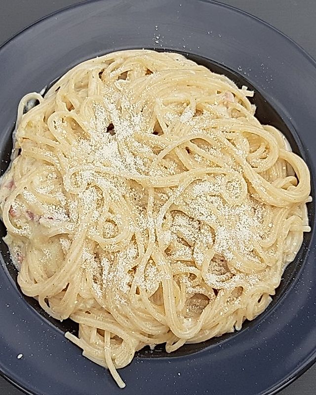 Spaghetti in Spargelsauce