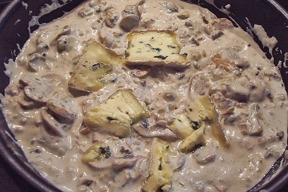 Käse - Nudelpfanne mit Champignons