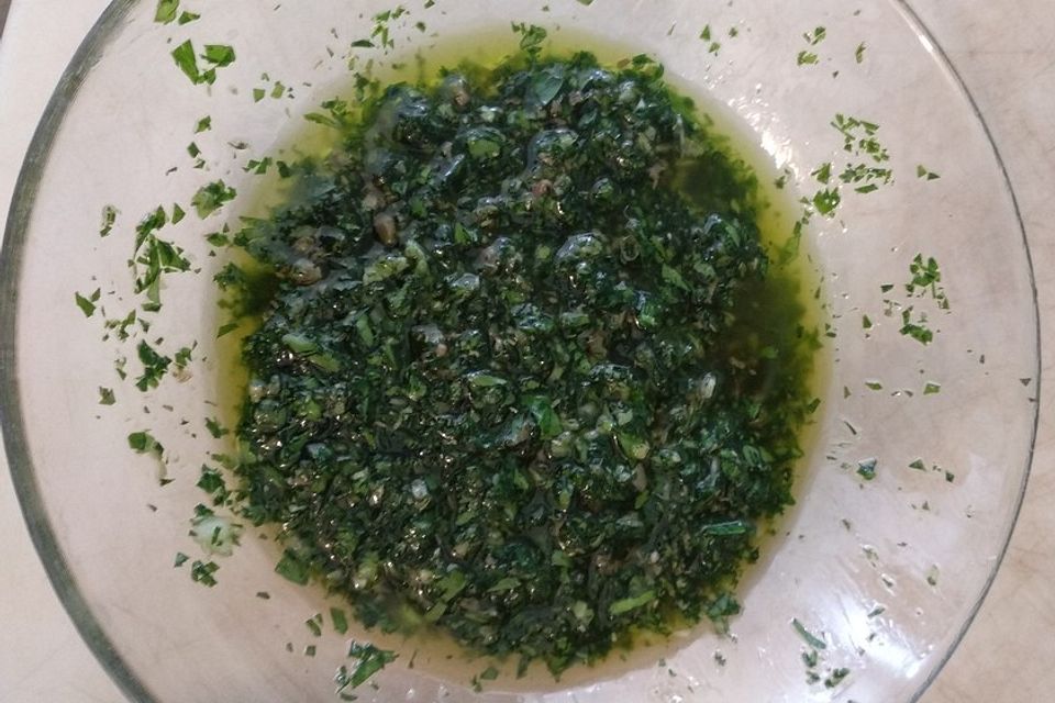 Salsa verde - Grüne Soße für Geflügel, kalten Fisch, etc.