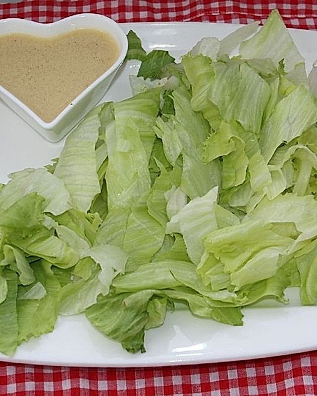 Caesar-Salad-Dressing