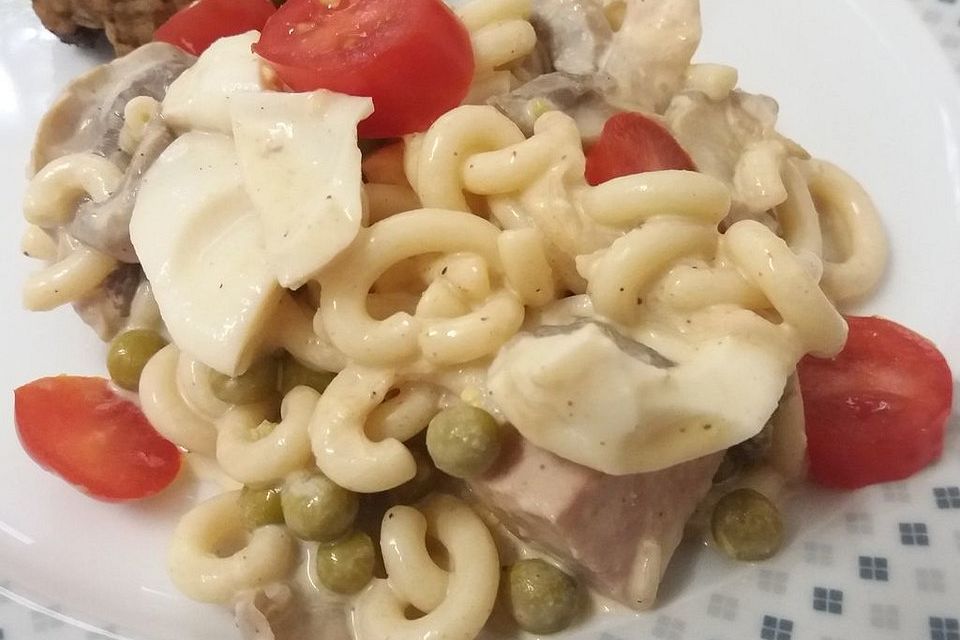 Nudelsalat für die Mädels Nudelsalat für die Mädels