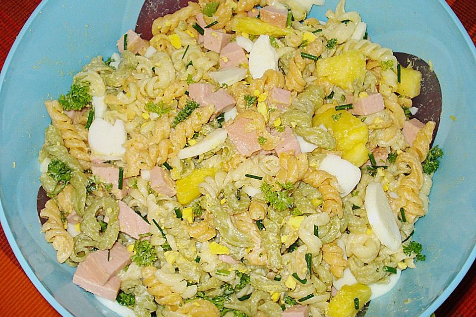 Nudelsalat für die Mädels Nudelsalat für die Mädels