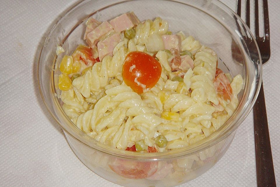 Nudelsalat für die Mädels Nudelsalat für die Mädels