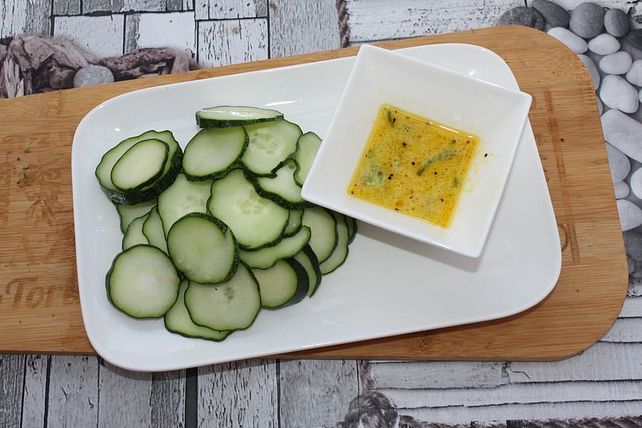 Honig-Minze-Senf-Vinaigrette von MartlB| Chefkoch