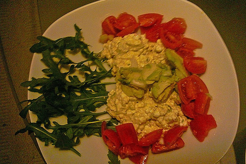 Avocado - Hüttenkäse - Salat