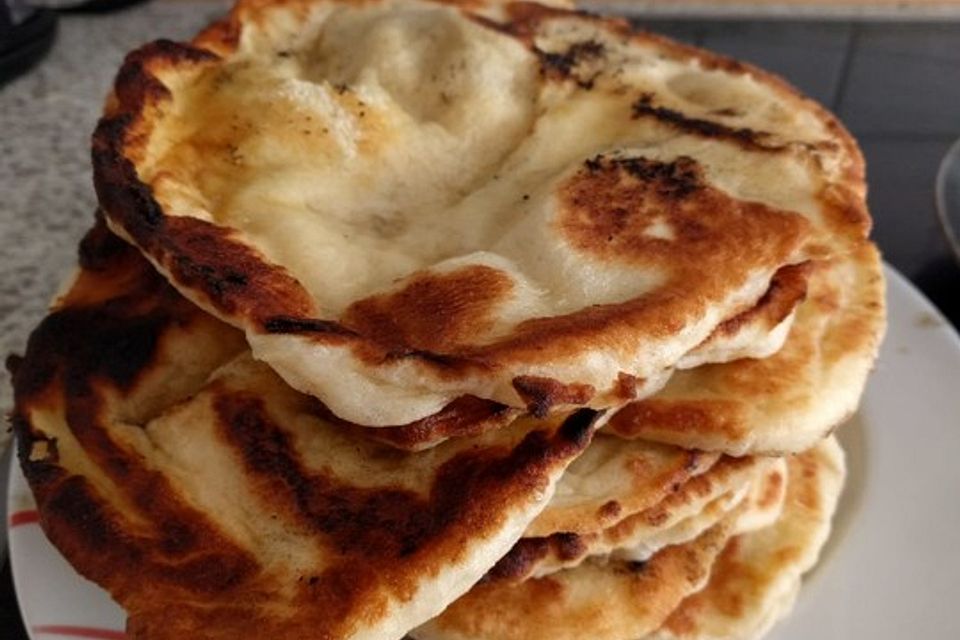 Naan - Fladenbrot aus der Pfanne