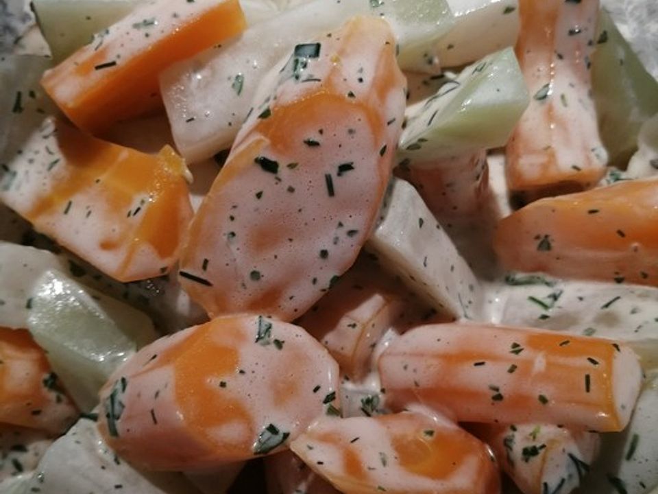 Lauwarmer Kohlrabi-Karotten-Salat mit Rahmdressing von Angelika ...