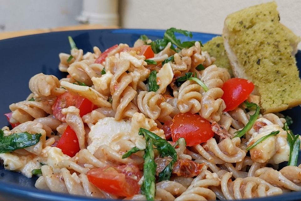 Nudelsalat à la Marina, Levin und Lena