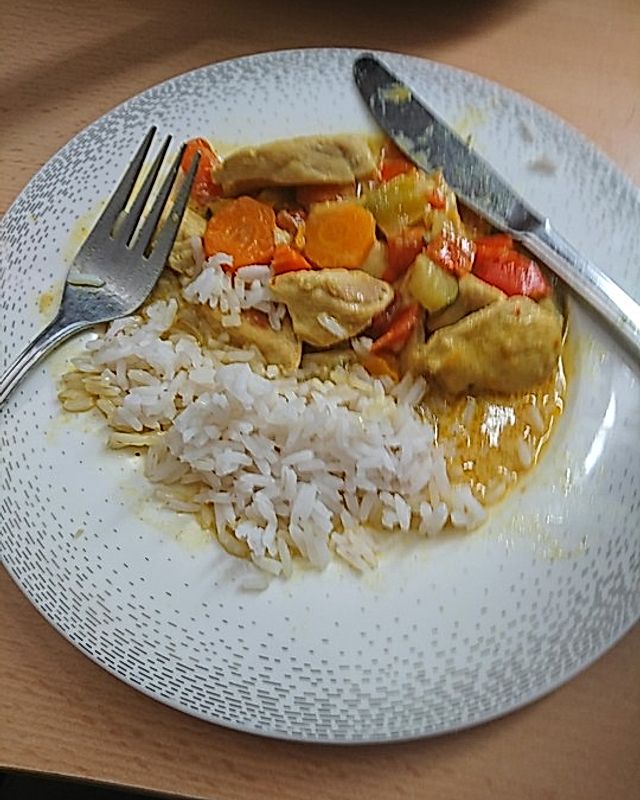 Thailändisches Gemüse-Geflügel-Curry