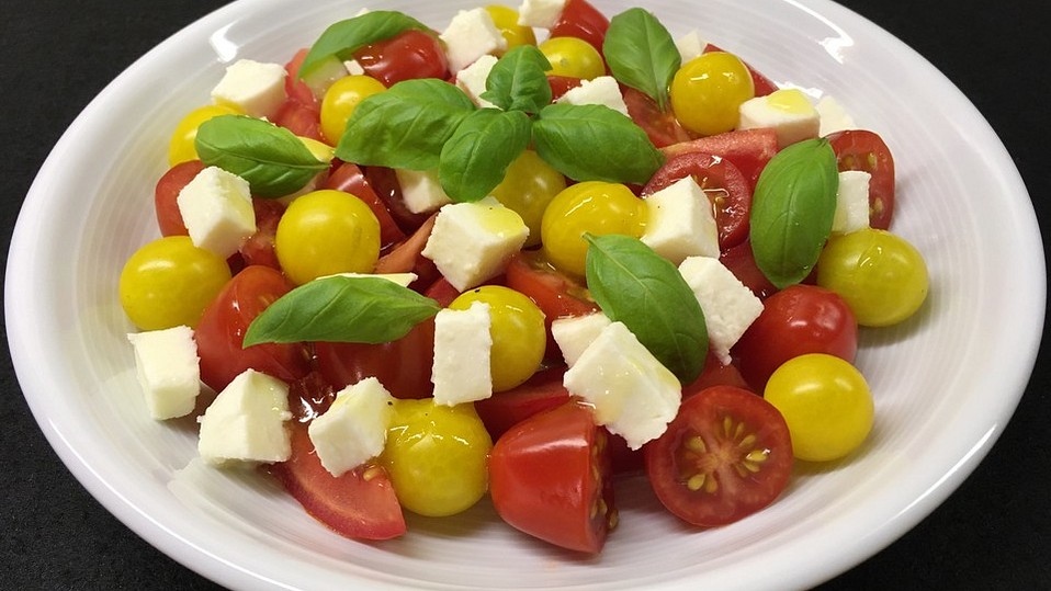 Bunter Tomatensalat mit Mozzarella von Rike2 Bunter Tomatensalat mit Mozzarella von Rike2