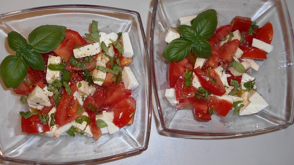 Bunter Tomatensalat mit Mozzarella von Rike2 Bunter Tomatensalat mit Mozzarella von Rike2