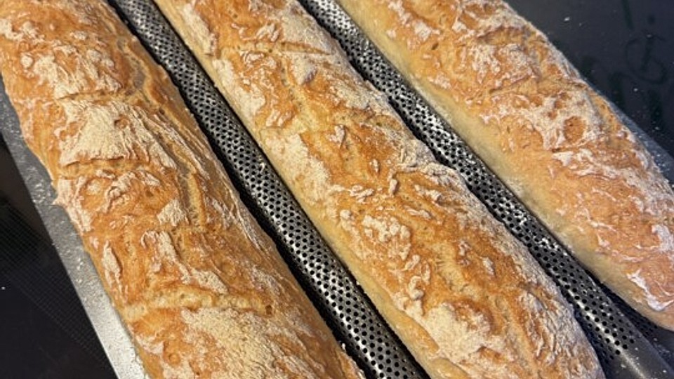 Glutenfreies Baguette "magique" mit Oliven von sabsieh-image