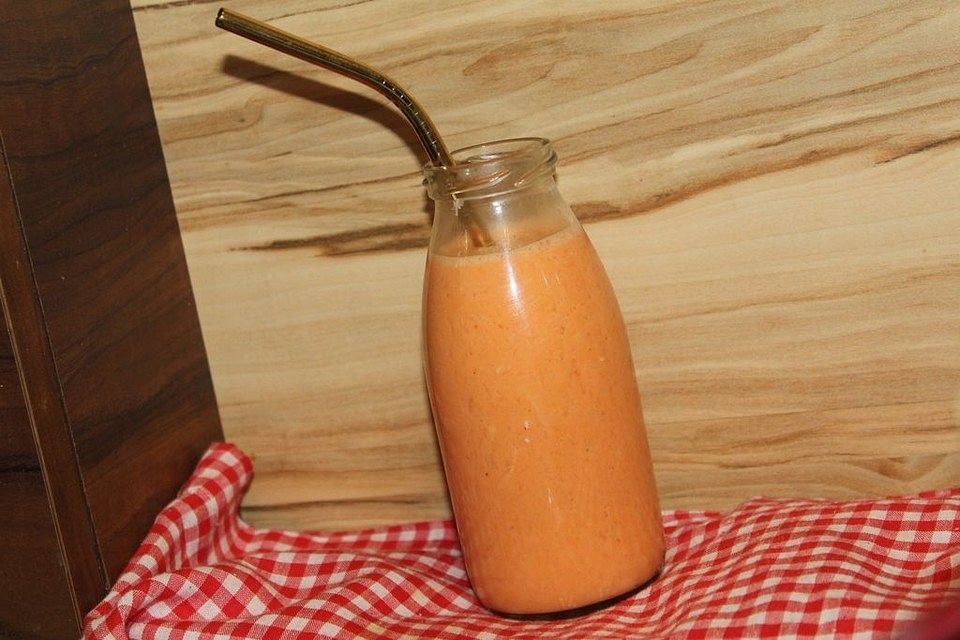 Möhren-Pomelo-Smoothie à la Gabi