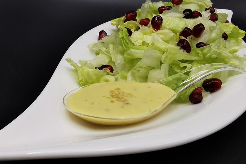 Limetten-Joghurt-Dressing