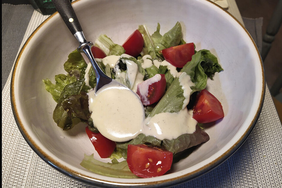 Limetten-Joghurt-Dressing