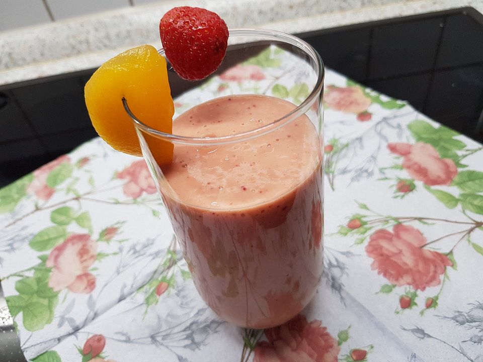 Erdbeer-Nektarinen-Smoothie von küchen_zauber| Chefkoch