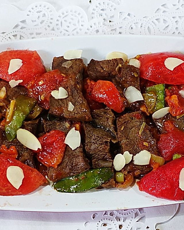 Rindfleisch mit Tomaten – Fan Qie Niu Rou