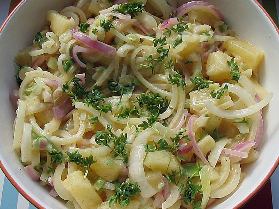 Zwiebel - Salat mit Ananas von Keks| Chefkoch