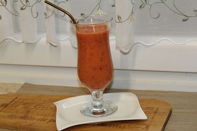 Erdbeer-Pfirsich-Smoothie von küchen_zauber | Chefkoch