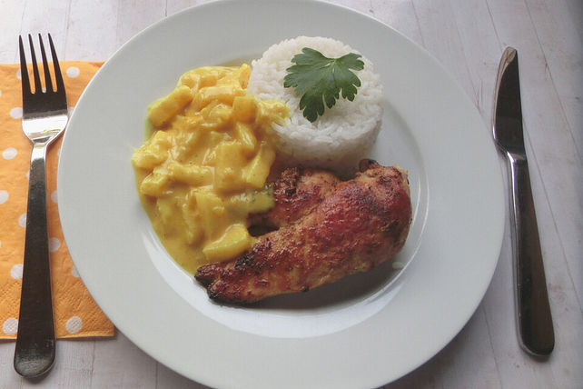 Hähnchenbrustfilets mit Ananas-Curry-Sauce von hemet-nisut-weret| Chefkoch