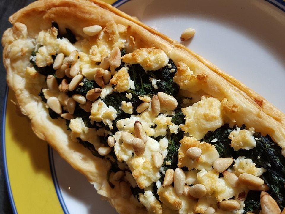Blätterteigpizza nach griechischer Art von ymja| Chefkoch
