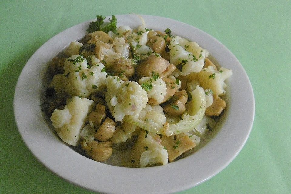 Blumenkohl-Champignon-Gemüse