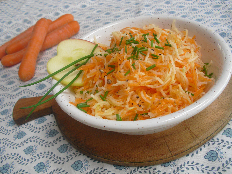 Kohlrabi-Karotten-Apfelsalat von Anaid55| Chefkoch