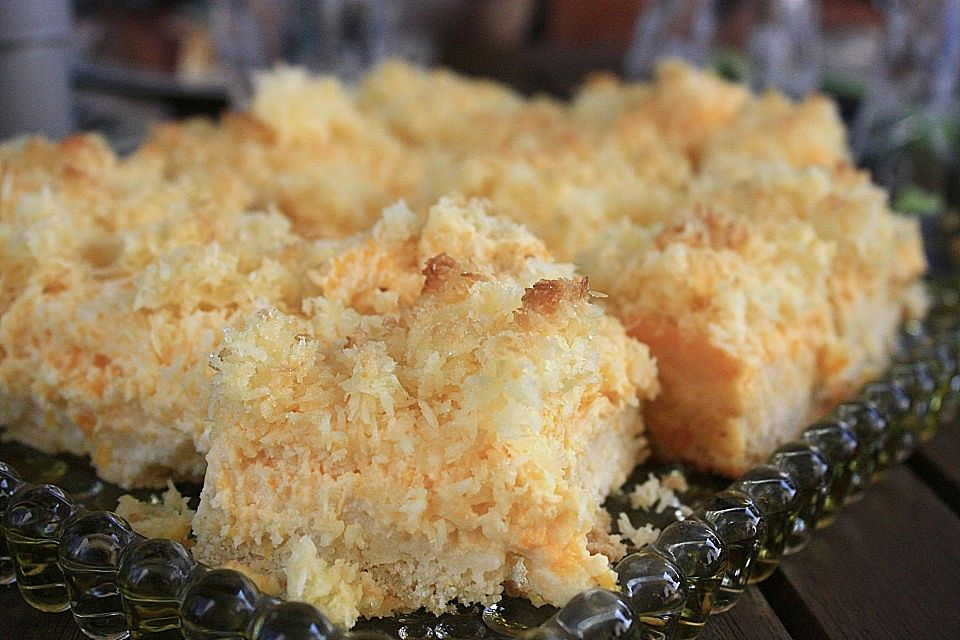 Mandarinenkuchen mit Quark und Kokos