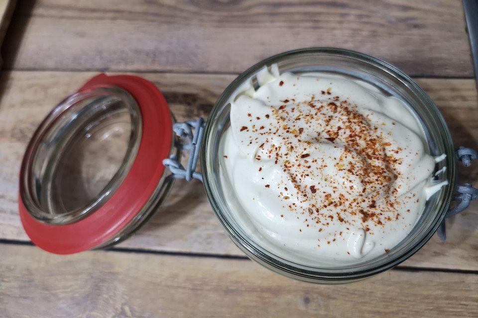 Vegane Mayonnaise aus Kichererbsenwasser