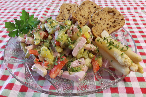 Hähnchenbrustsalat mit Dressing von eisbobby | Chefkoch