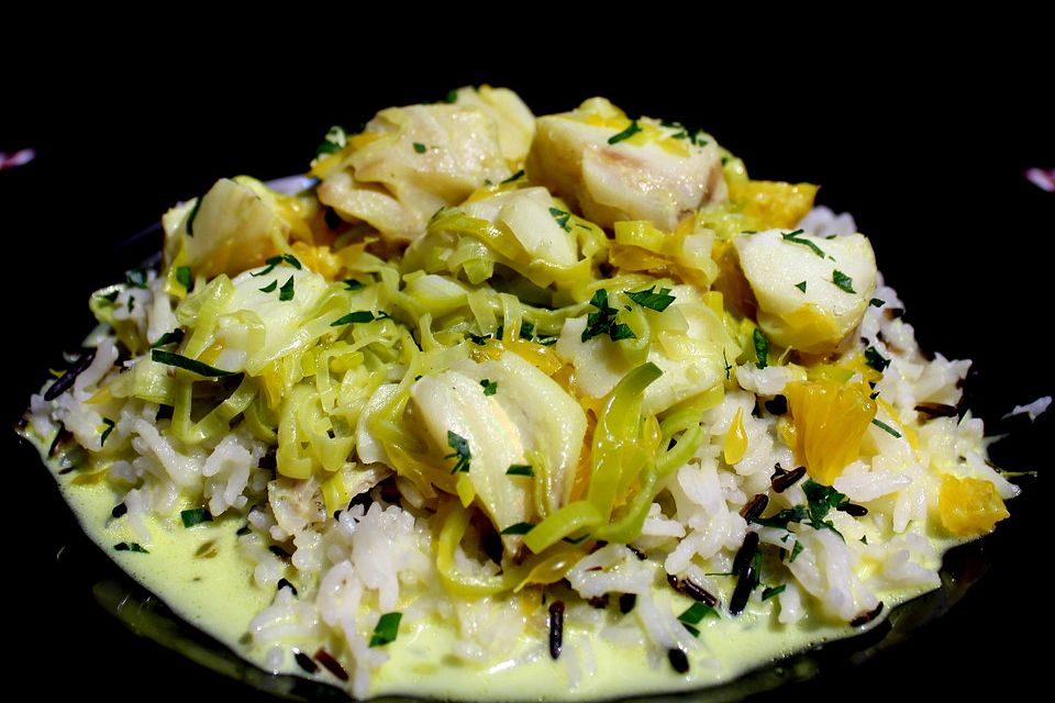 Fischragout mit Curry, Lauch und Orange