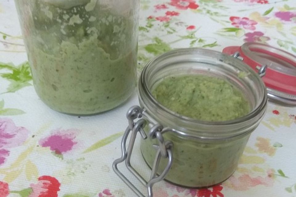 Grüne Chilipaste, Aufstrich, Dip oder Sauce