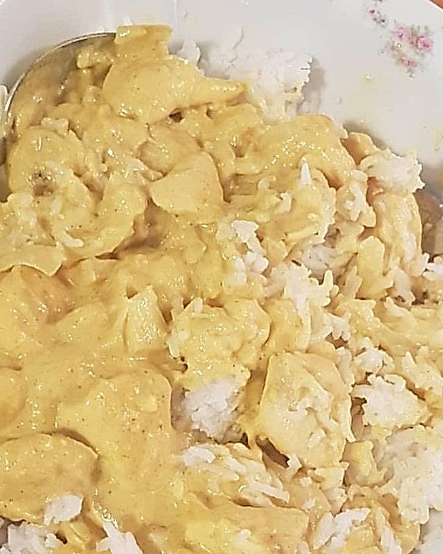 Bananen-Hänchen-Curry mit Reis