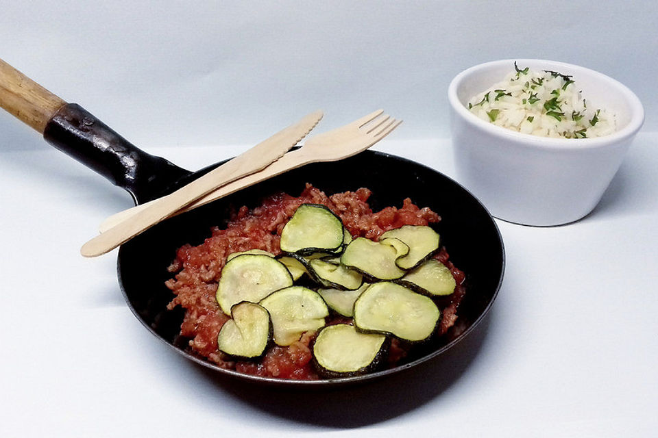 Low carb Hack-Zucchini-Pfanne