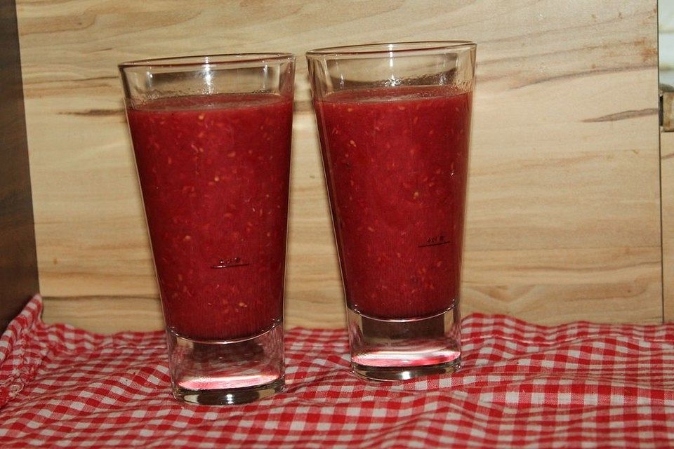 Himbeer-Tomaten-Smoothie à la Gabi