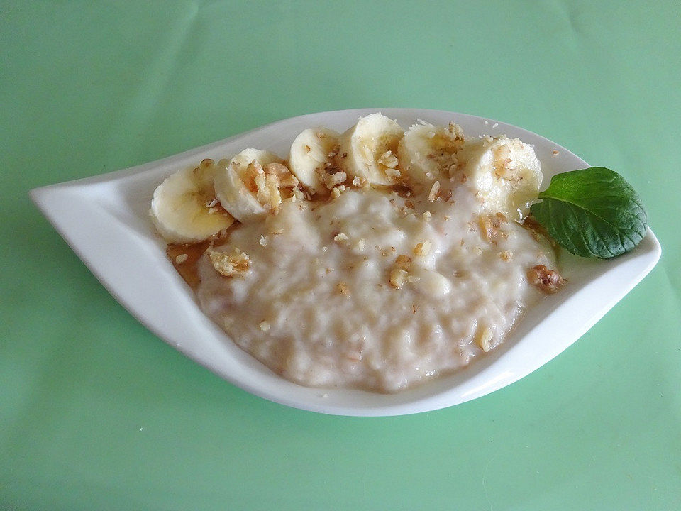 Cashew-Bananen-Nicecream mit Nüssen von carolueckert1985| Chefkoch