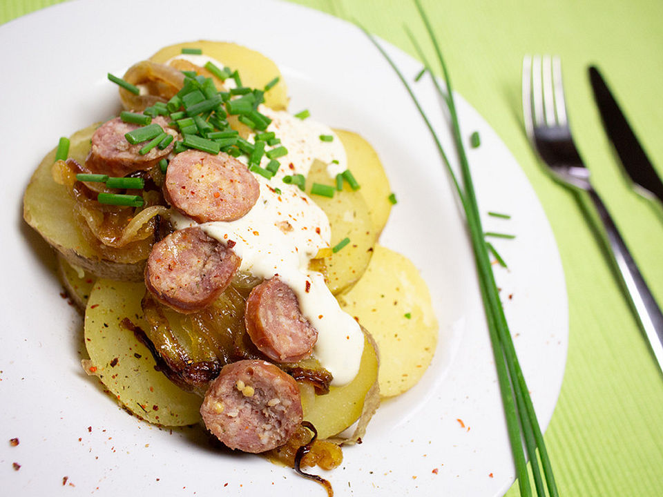 Warmer Kartoffelsalat mit Mettenden von Ignatius-Igel| Chefkoch
