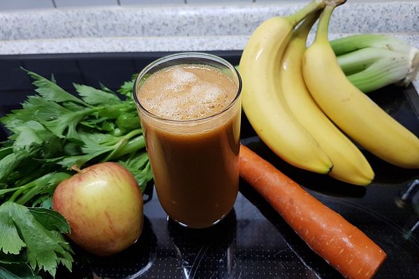 Obst-Sellerie-Smoothie von küchen_zauber | Chefkoch