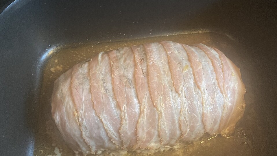 Wild-Hackbraten mit Speckkruste von Monika