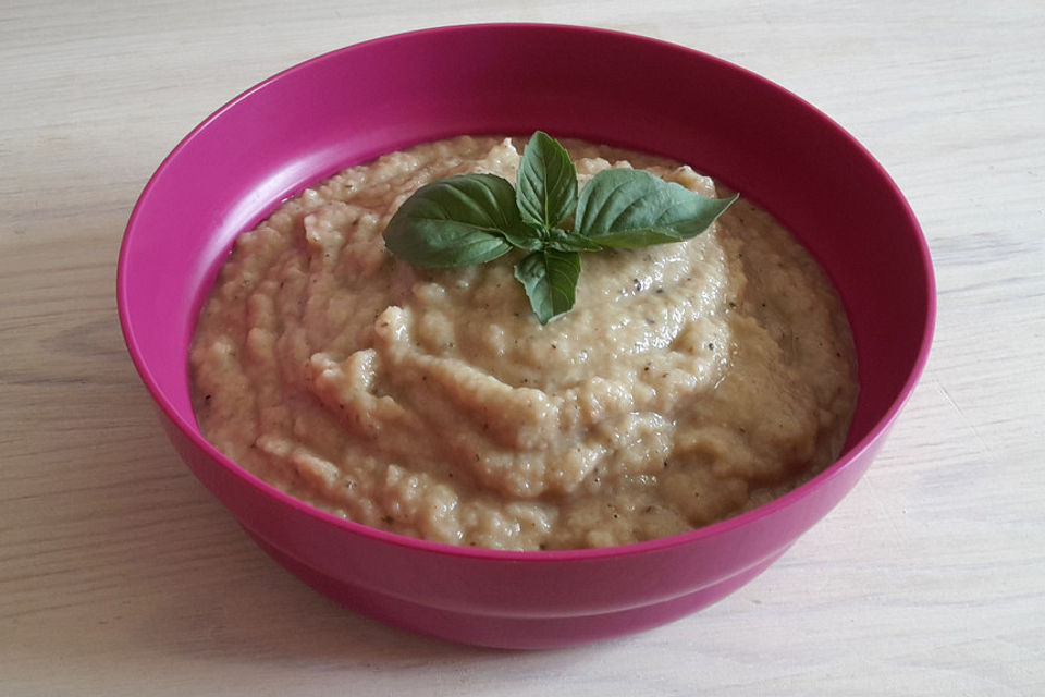 Veganer Bohnenaufstrich nach Art "Apfel-Zwiebel-Schmalz"