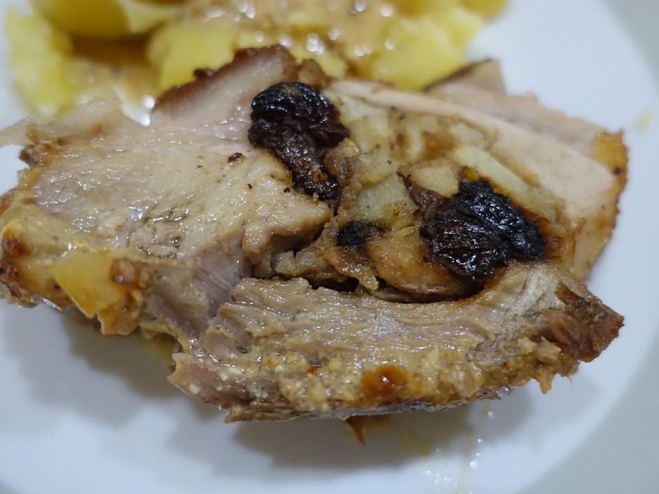Schweineschulter mit Apfelfüllung von hefide| Chefkoch