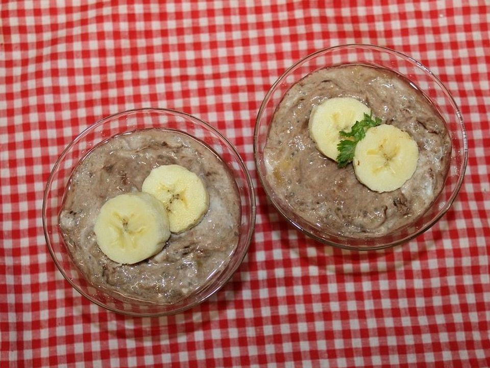 Schokojoghurt mit Banane und Chia-Samen von Cantastic | Chefkoch