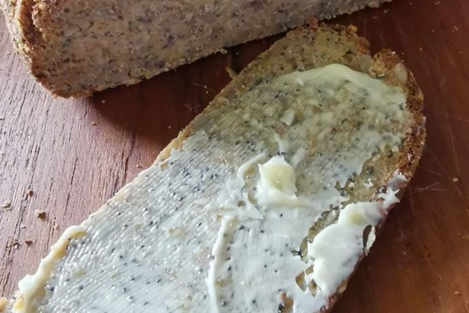 Brot in der Heißluftfritteuse gebacken