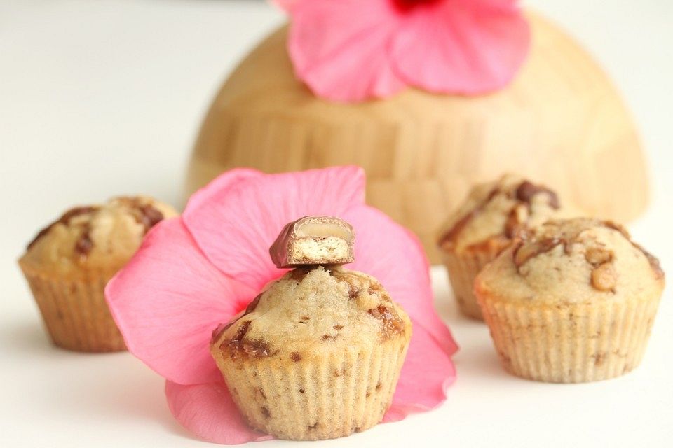 Muffins mit Schokoriegel, Buttermilch und Öl