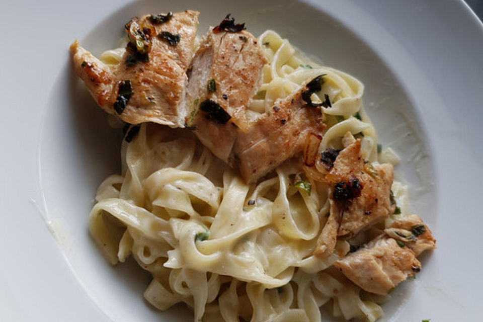 Chicken Alfredo ala Olive Garden